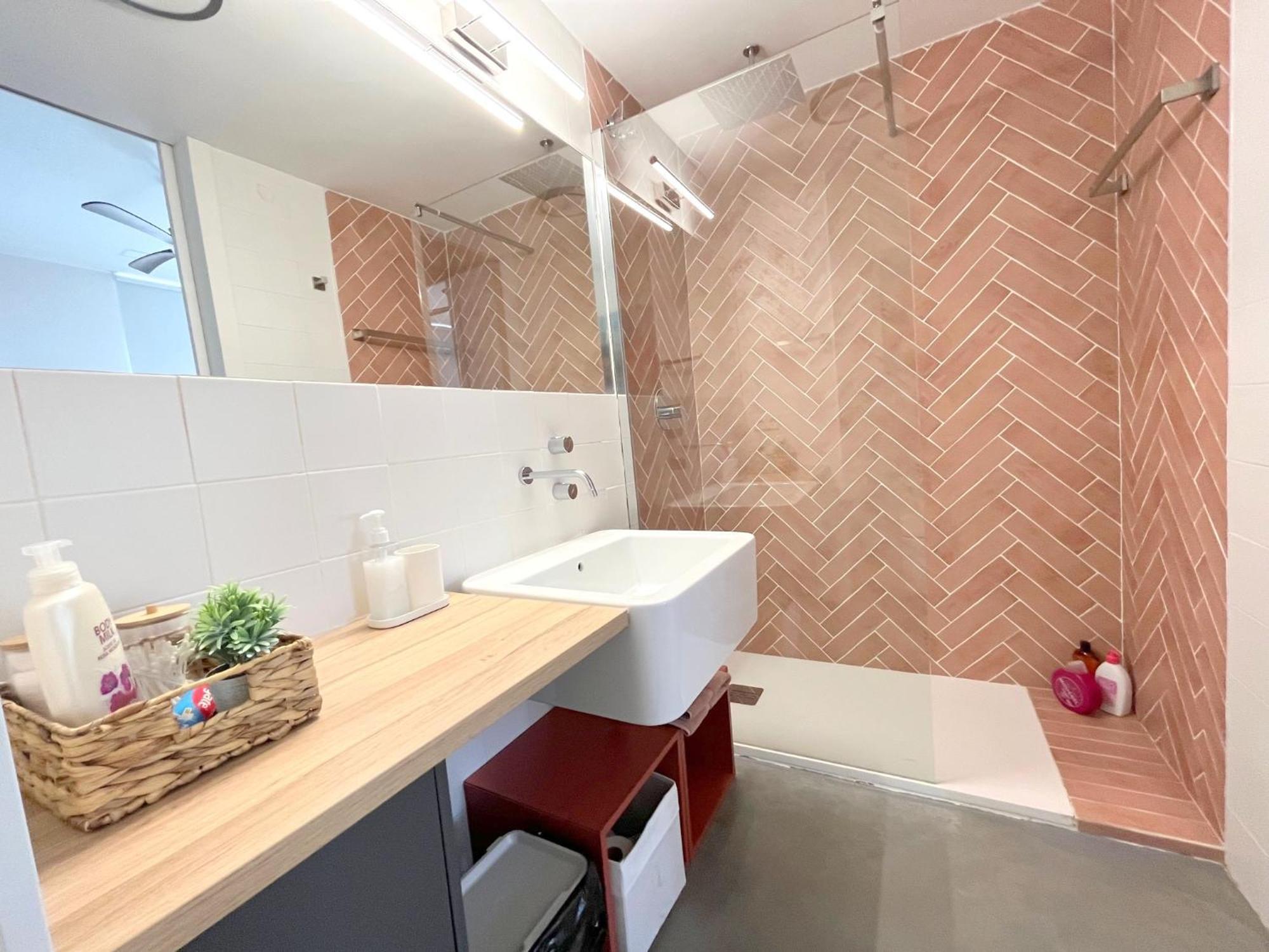 Precioso Estudio En Barajas, A Un Paso Del Metro Apartament